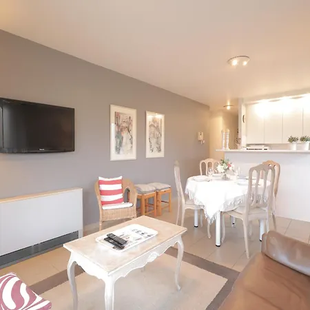 Plaza Zz14 With Sunny Terrace Oostduinkerke