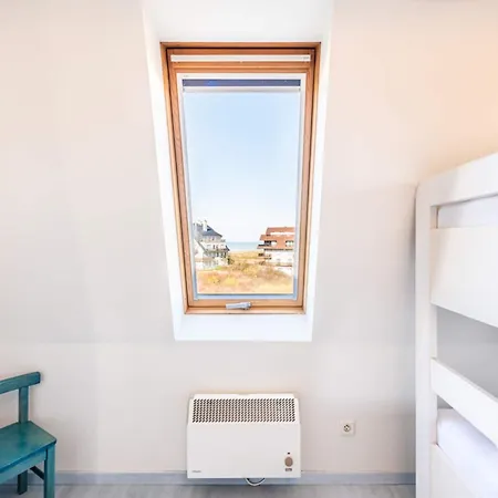 Plaza Zz14 With Sunny Terrace Apartment Oostduinkerke