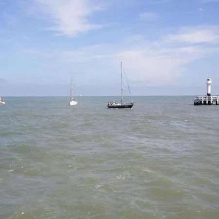 Appartement In Belgium Near Coastal Charm Oostduinkerke